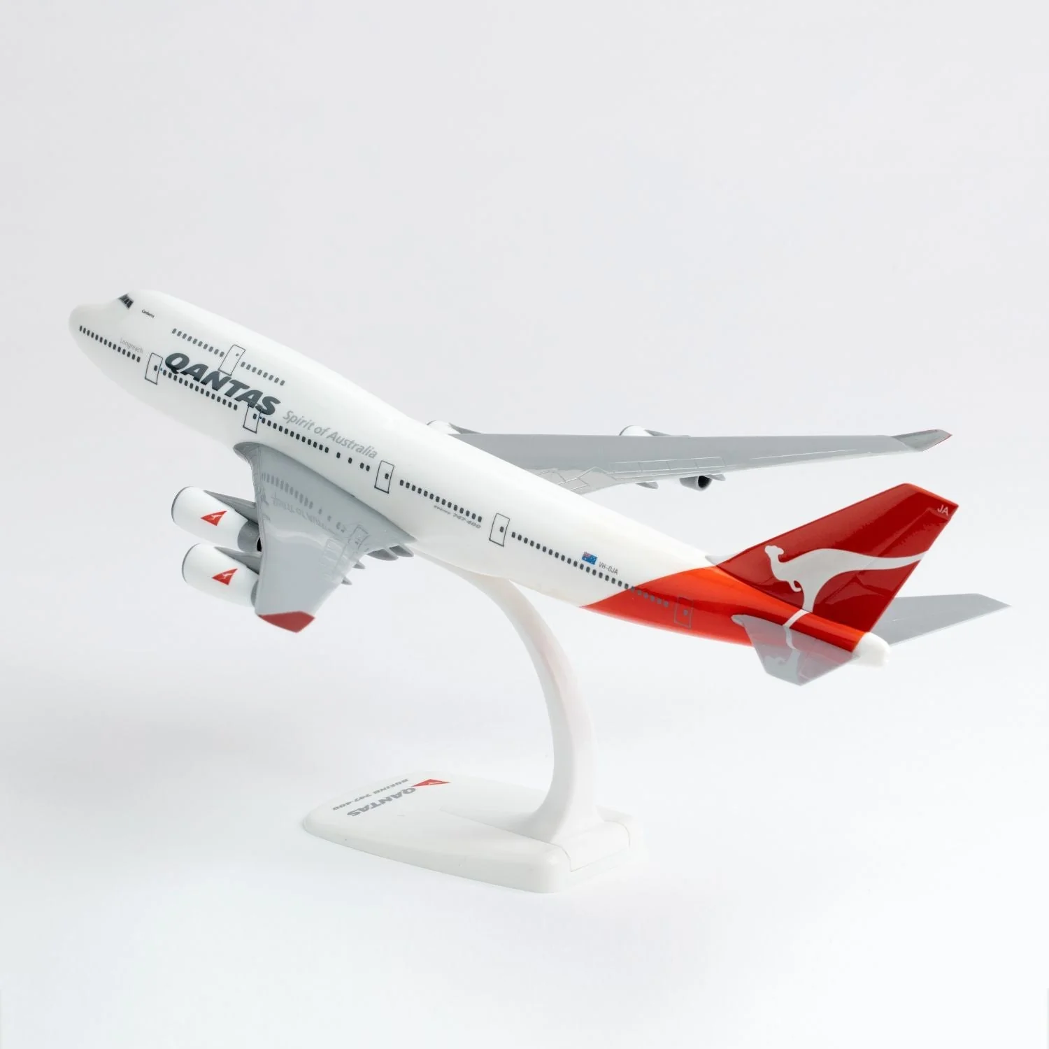 PPC 010 1/250 B747-400 Qantas - Image 3