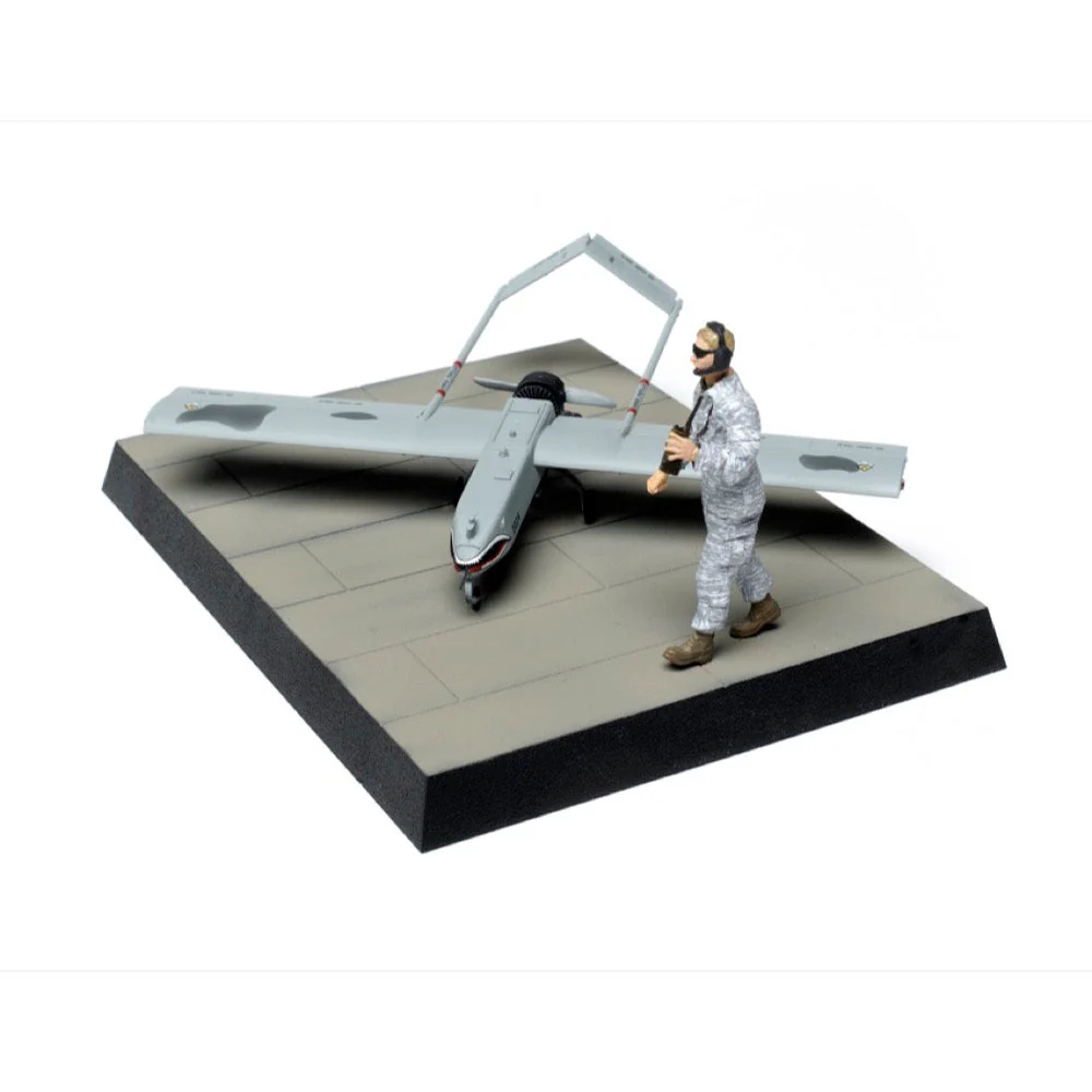Academy 12117 1/35 U.S. Army RQ-7B UAV Shadow - Image 2