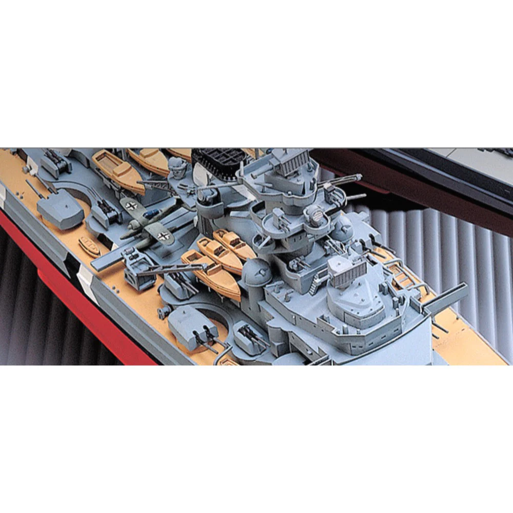 Academy 14109 1/350 German Battleship Bismark - Image 6