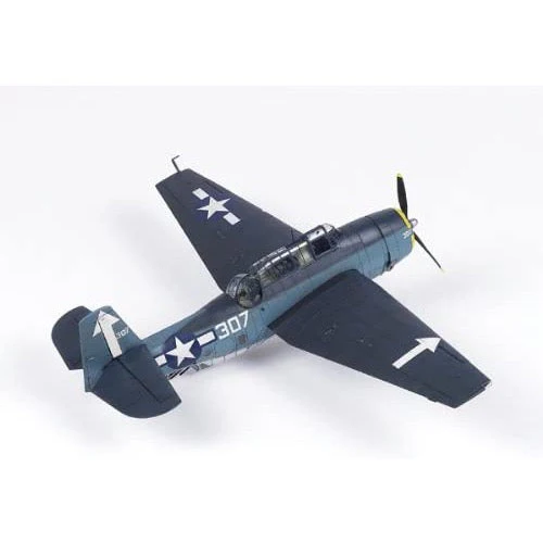 Academy 12285 1/48 TBM-3 "USS Bunker Hill" Avenger - Image 2