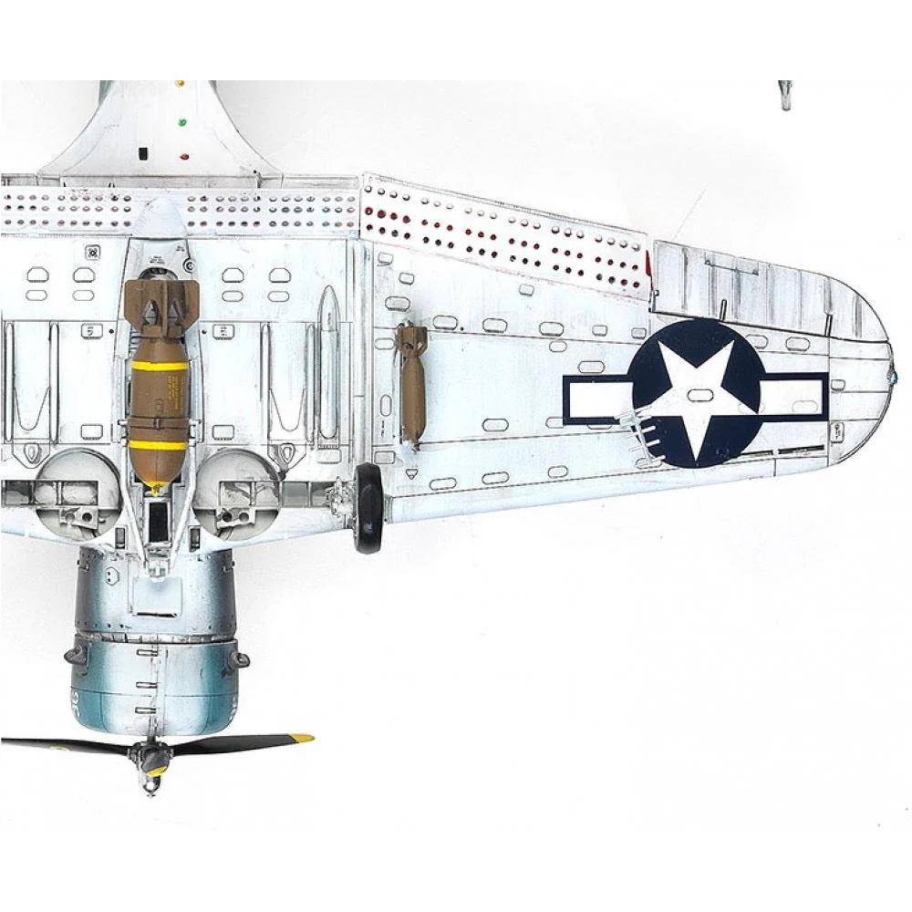 Academy 12329 1/48 USN SBD-5 "Battle of the Philippine Sea" - Image 9