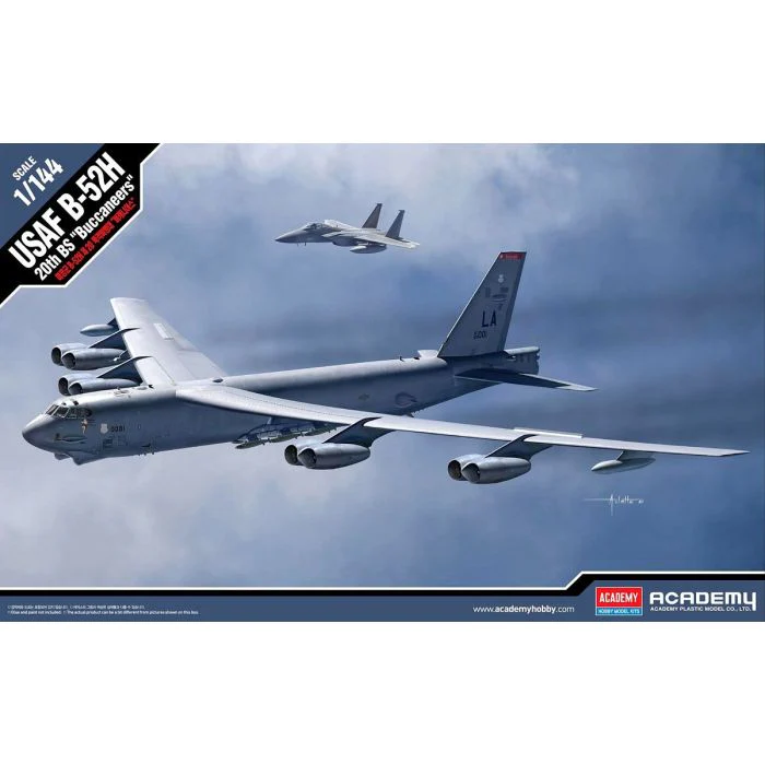 Academy 12622 1/144 Boeing USAF B-52H 20th BS Buccaneers