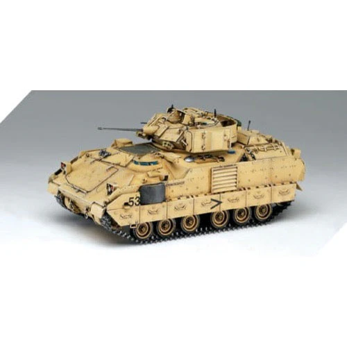 Academy 13205 1/35 M2A2 OIF Bradley Iraq 2003 - Image 3