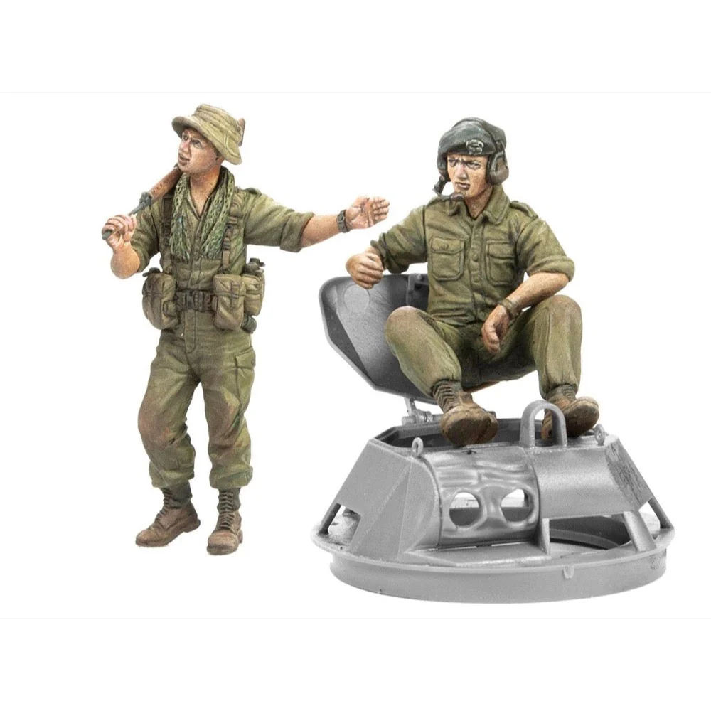 AFV 1/35 Australian Infantry & M113 crew Vietnam War Era-2 figures - Image 2