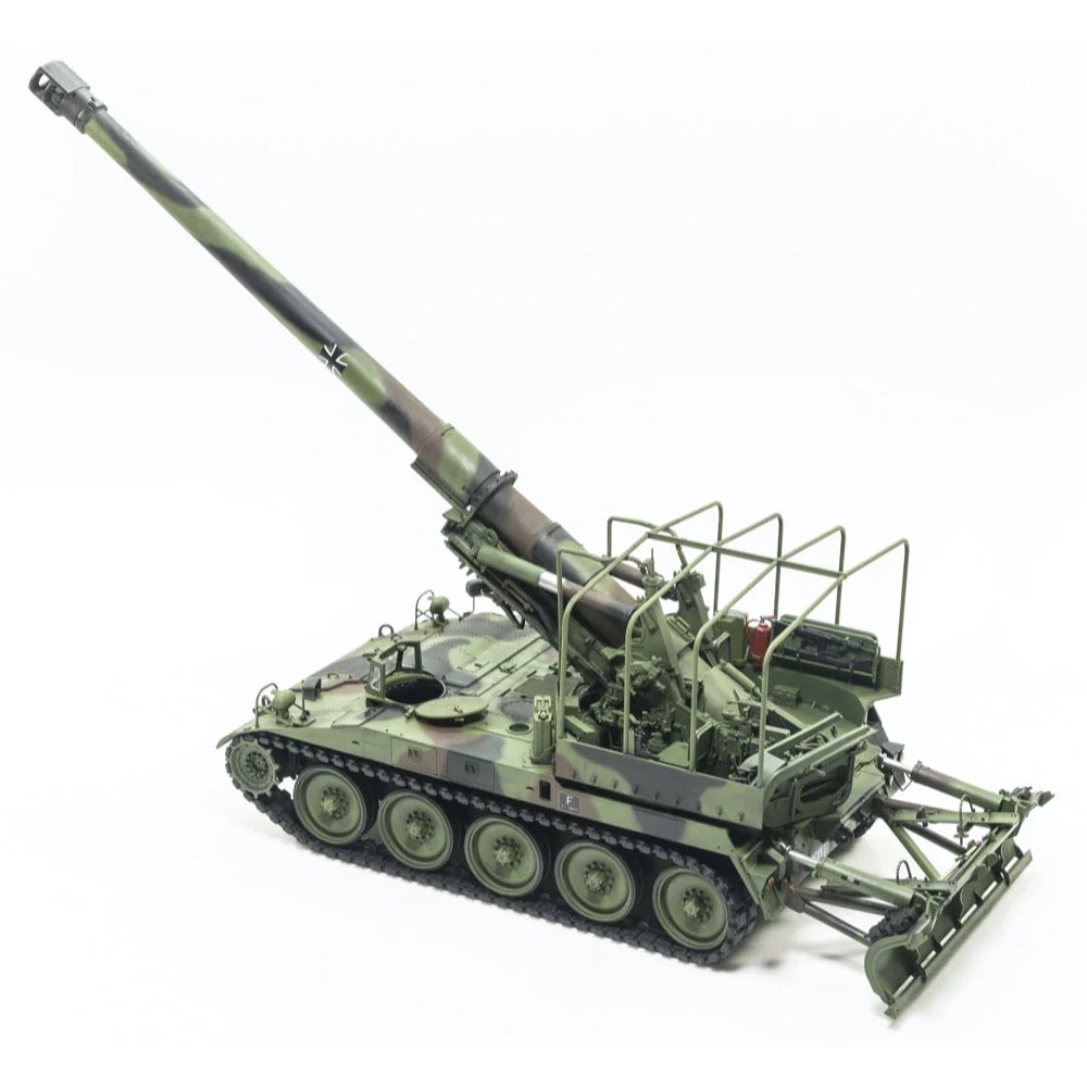 AFV 35350 1/35 German Army M110 A2G Self-Propelled Howitzer - Image 7