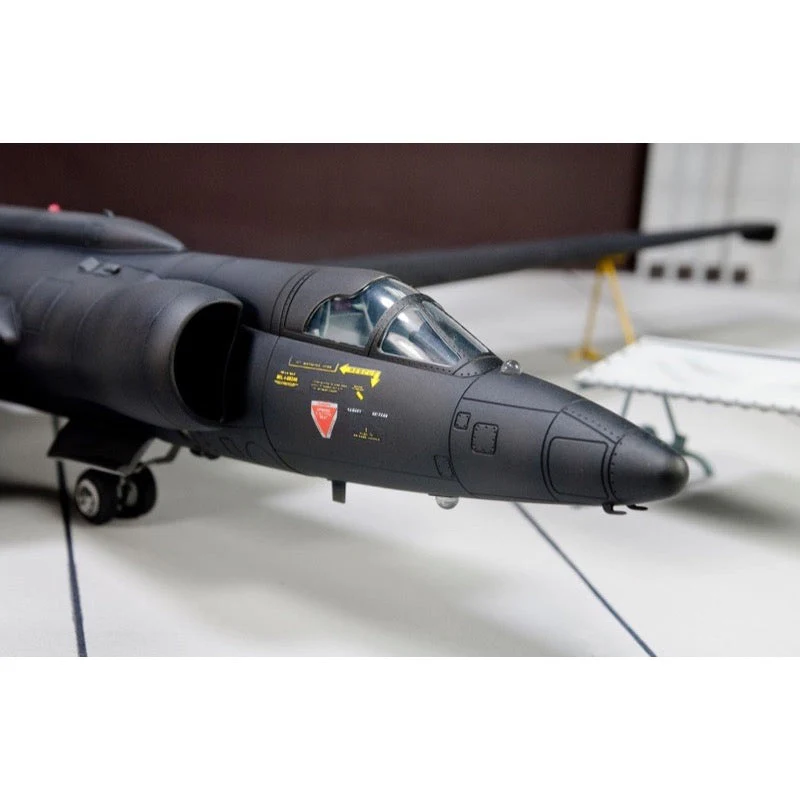 AFV AR48114 1/48 Lockheed U-2C Dragon Lady Early/Late Model - Image 12