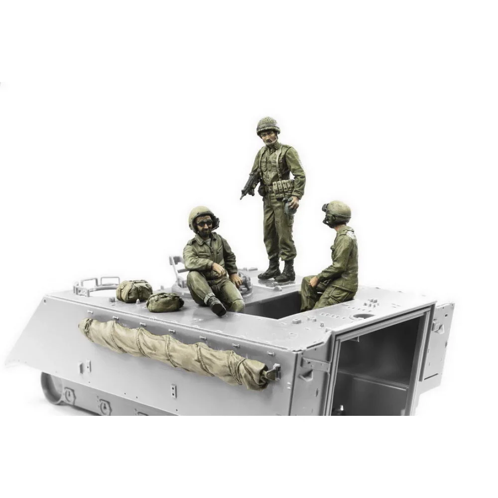 AFV HF765 1/35 1973 IDF M113 Crew & Infantry 3 figures with Accessories - Image 2