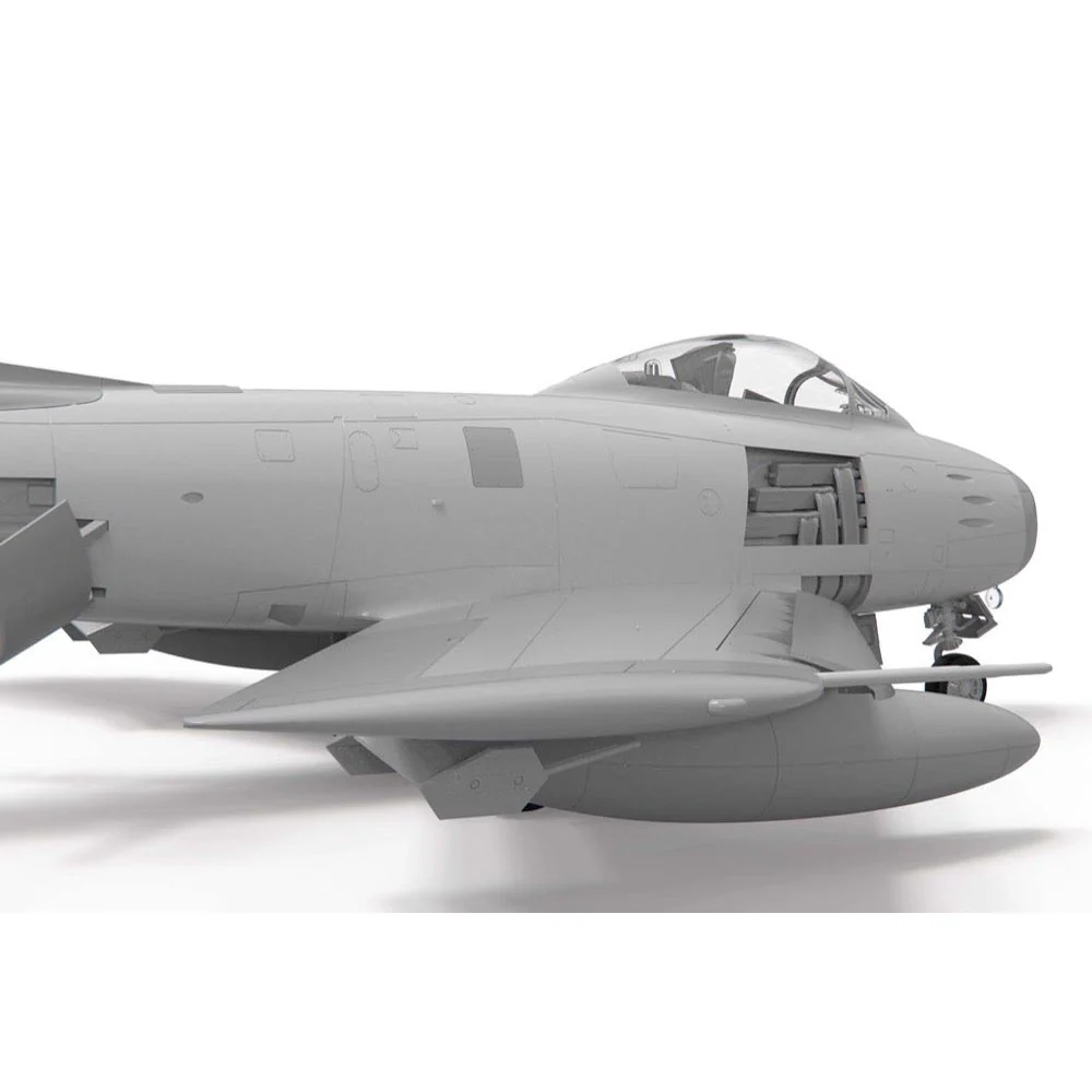 Airfix A08110 1/48 North American F-86F-40 Sabre - Image 12