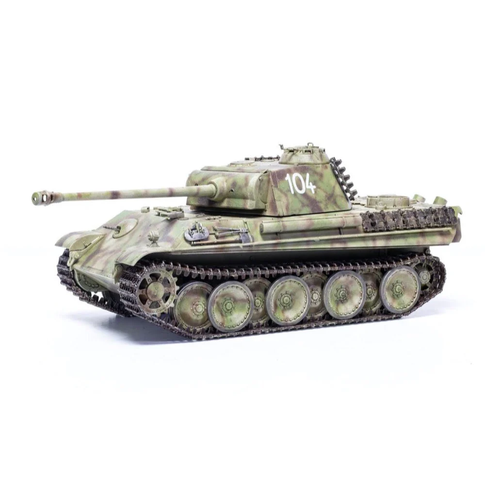 Airfix A1352 1/35 Panther Ausf G - Image 2