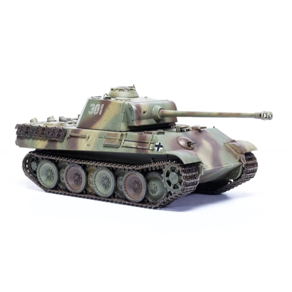 Airfix A1352 1/35 Panther Ausf G - Image 3