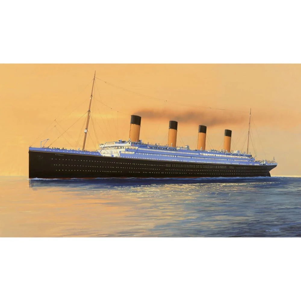 Airfix A50164A 1/700 RMS Titanic Gift Set - Image 2