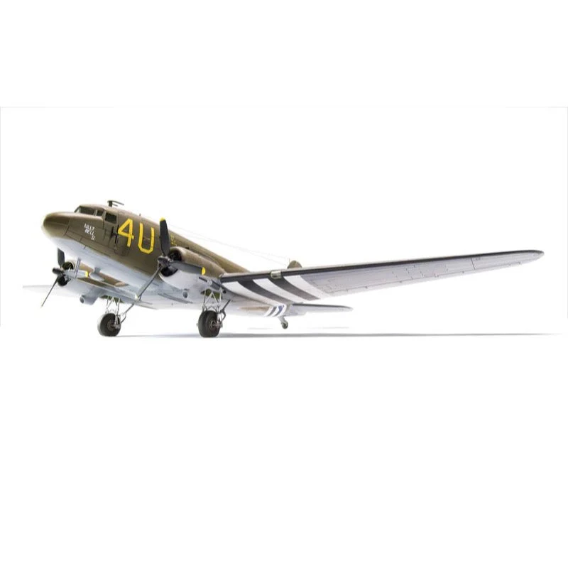 Airfix A08014 1/72 Douglas C-47 A/D Skytrain - Image 4