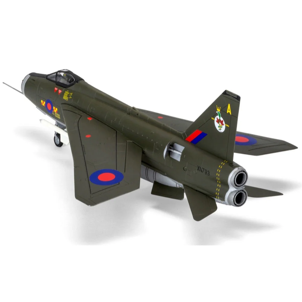 Airfix A55305 1/72 English Electric Lightning F2A Starter Set - Image 3