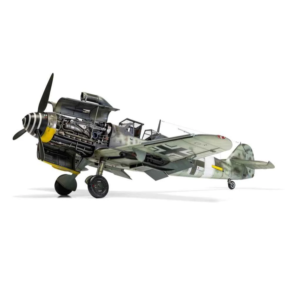 Airfix A17003 1/24 Messerschmitt Bf109G-5/6 - Image 4
