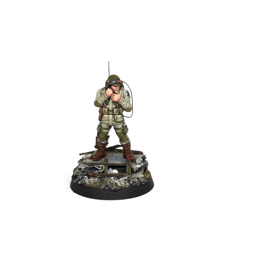 AK Interactive 11778 US Airborne Division D-Day Wargame Starter Set includes 14 Colours and Exclusive 101st Radio Operator Miniature - Image 6