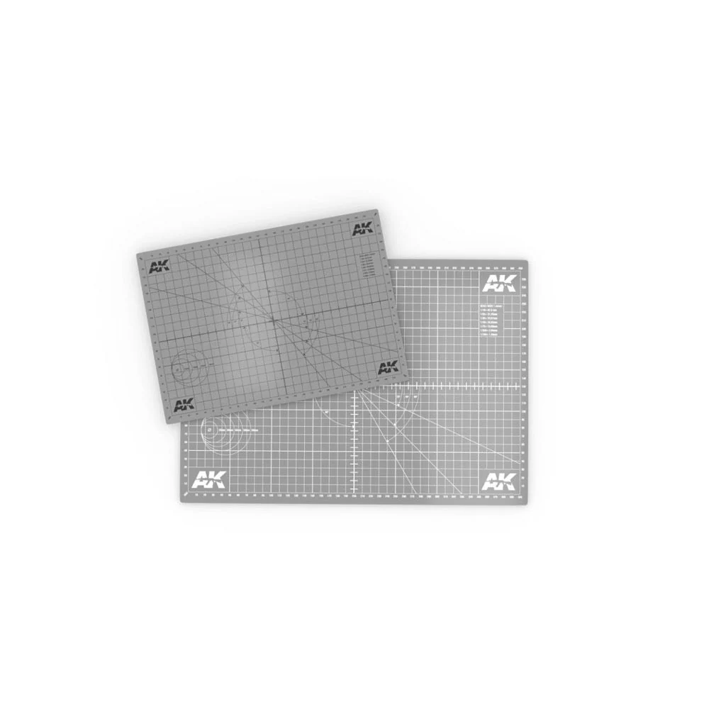 AK Interactive 8209-A3 Cutting Mat A3 - Image 2
