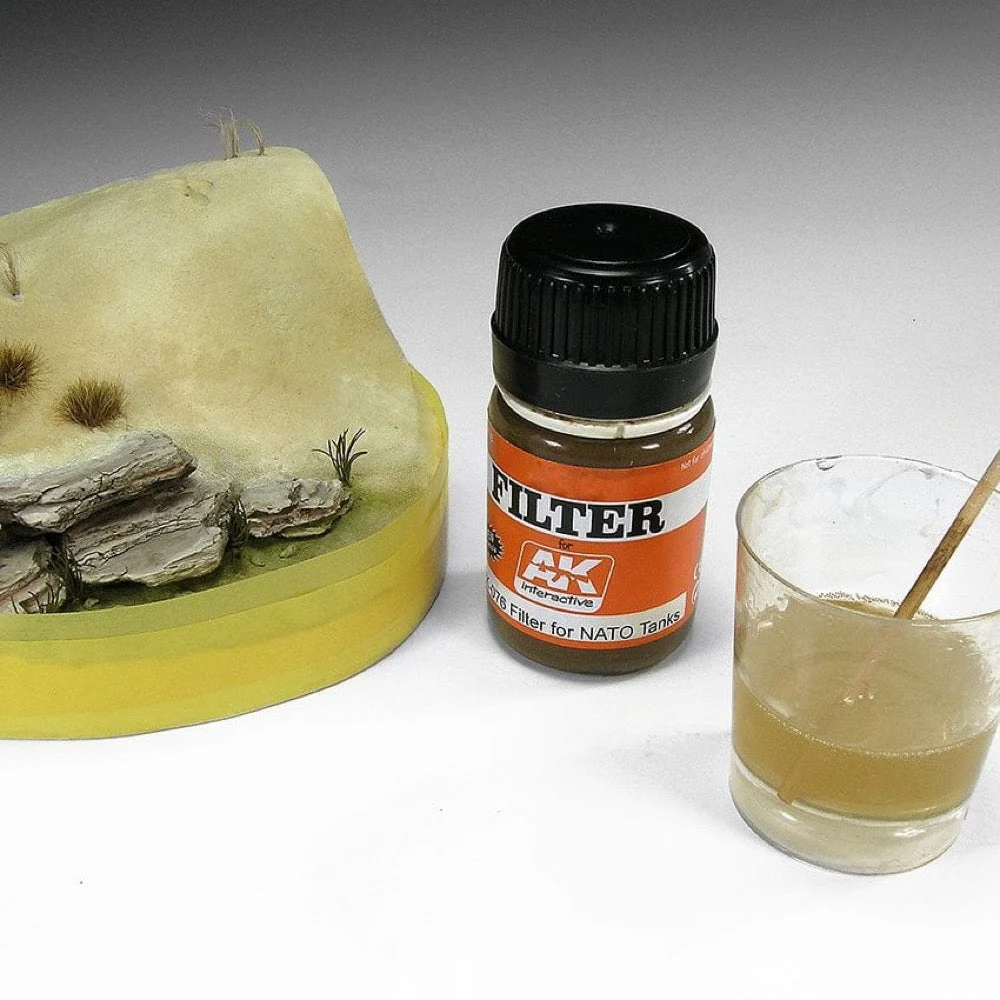 AK Interactive AK8043 Resin Water 2-Components Epoxy Resin 375ml - Image 4