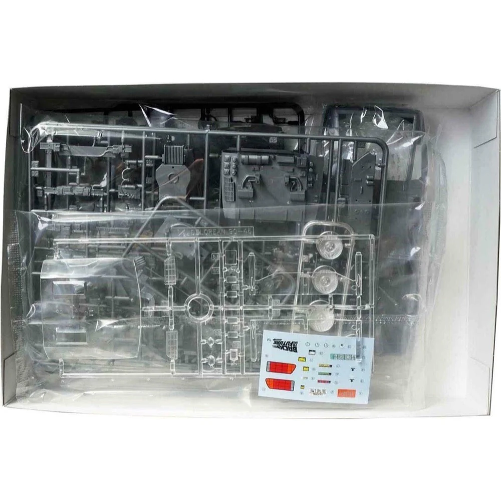 Aoshima A005916 1/24 Back To The Future Delorean From Part I - Image 2