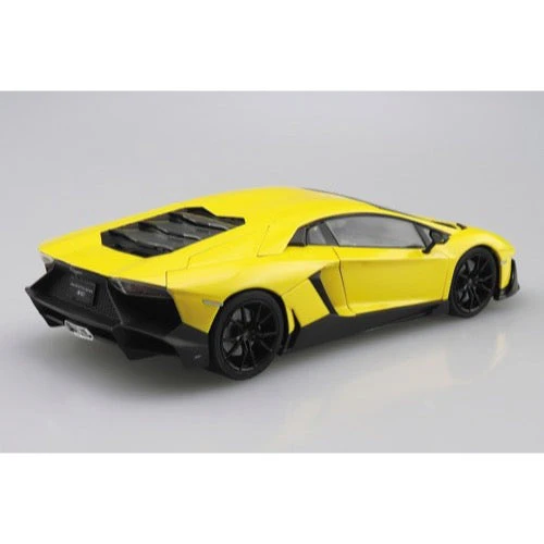 Aoshima A005982 1/24 2013 Lamborghini Aventador 50 Degrees Anniversario - Image 3