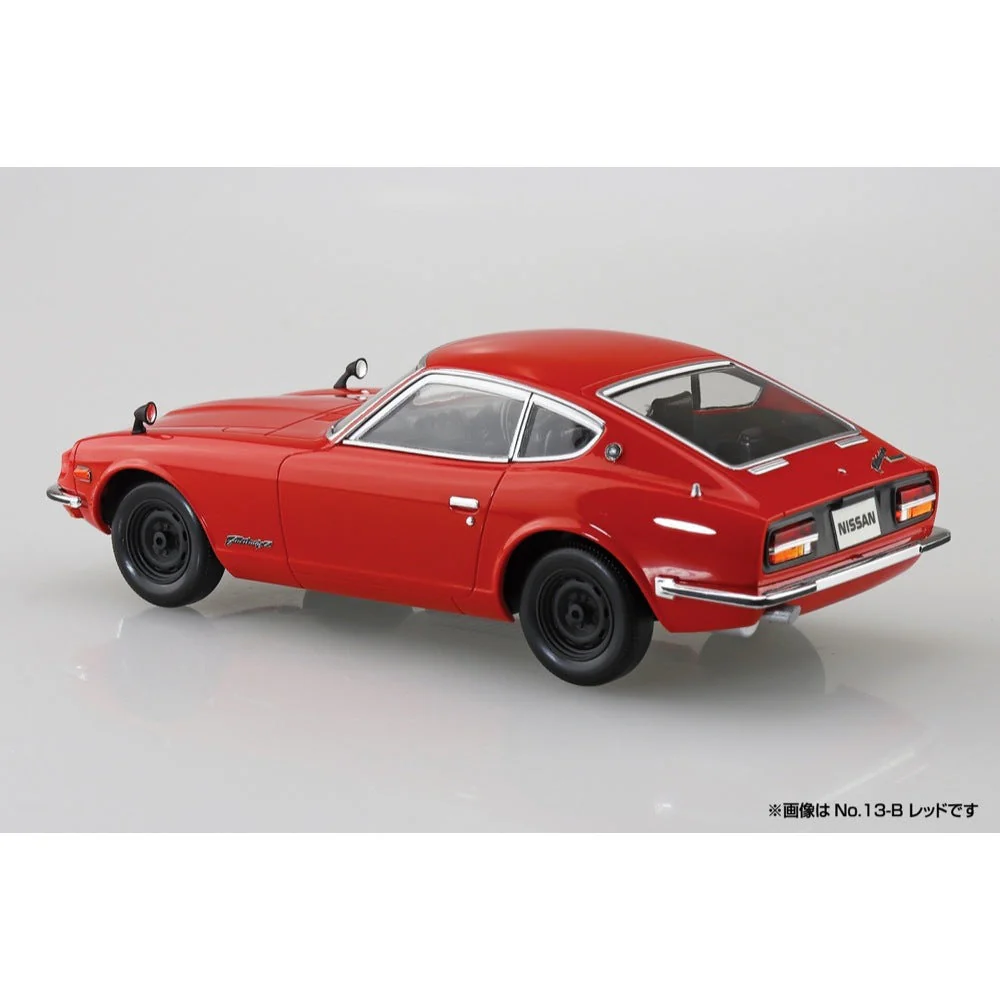 Aoshima A006256 1/32 Nissan S30 Fairlady Z Red - Image 3