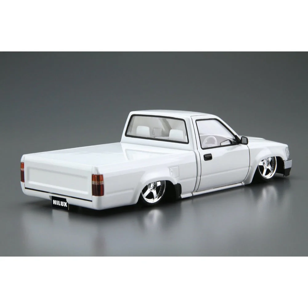 Aoshima 020090 1/24 RN80 Hilux Custom '85 Toyota - Image 3