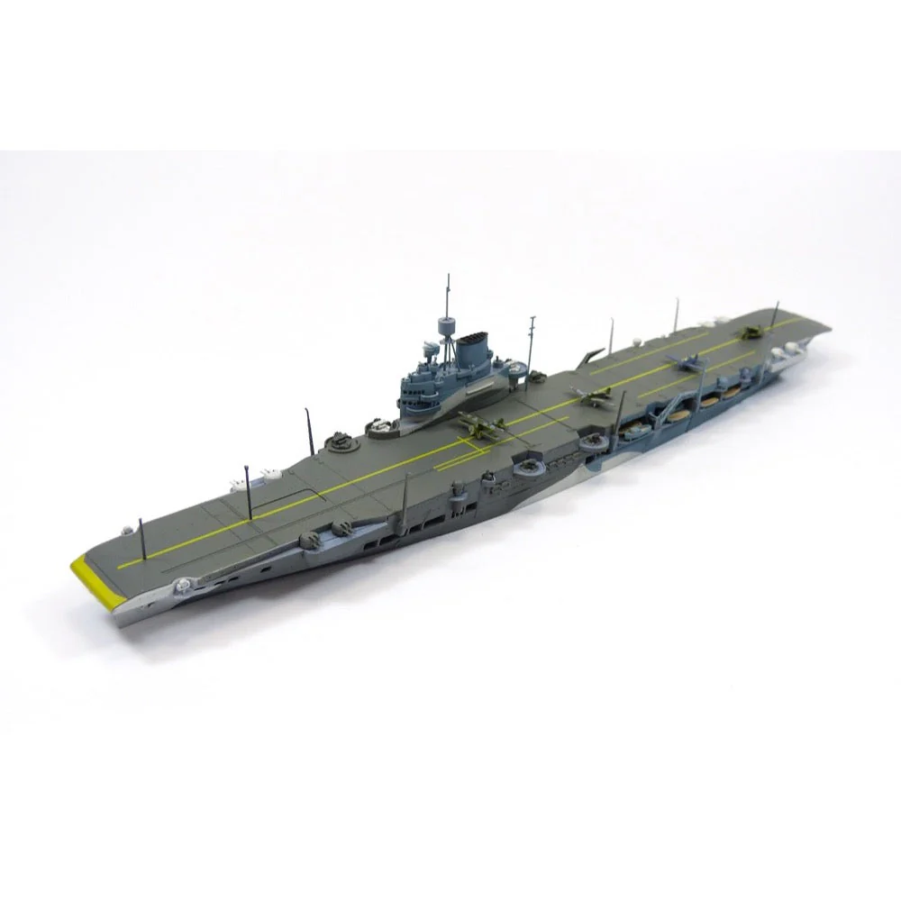 Aoshima A04603 1/700 British Aircraft Carrier Illustrious - Image 4
