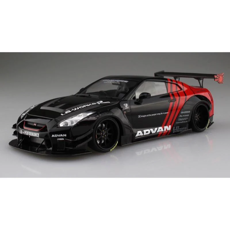 Aoshima A005592 1/24 LB Works R35 GT-R Type 2 Ver 2 - Image 2