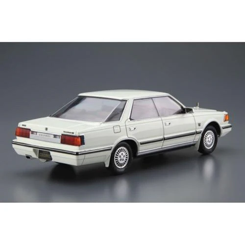Aoshima A006145 1/24 Nissan Y30 Cedric/Gloria 4HT V30E Brougham Vip 1983 - Image 3