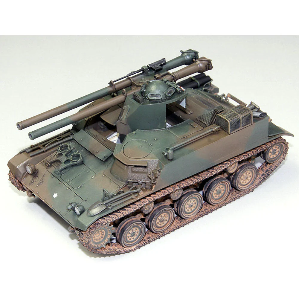 Aoshima A000796 1/72 JGSDF Type 60 Self-Propelled 106 Mm Recoilless Gun Tractor 2 Vehicle Set - Image 3