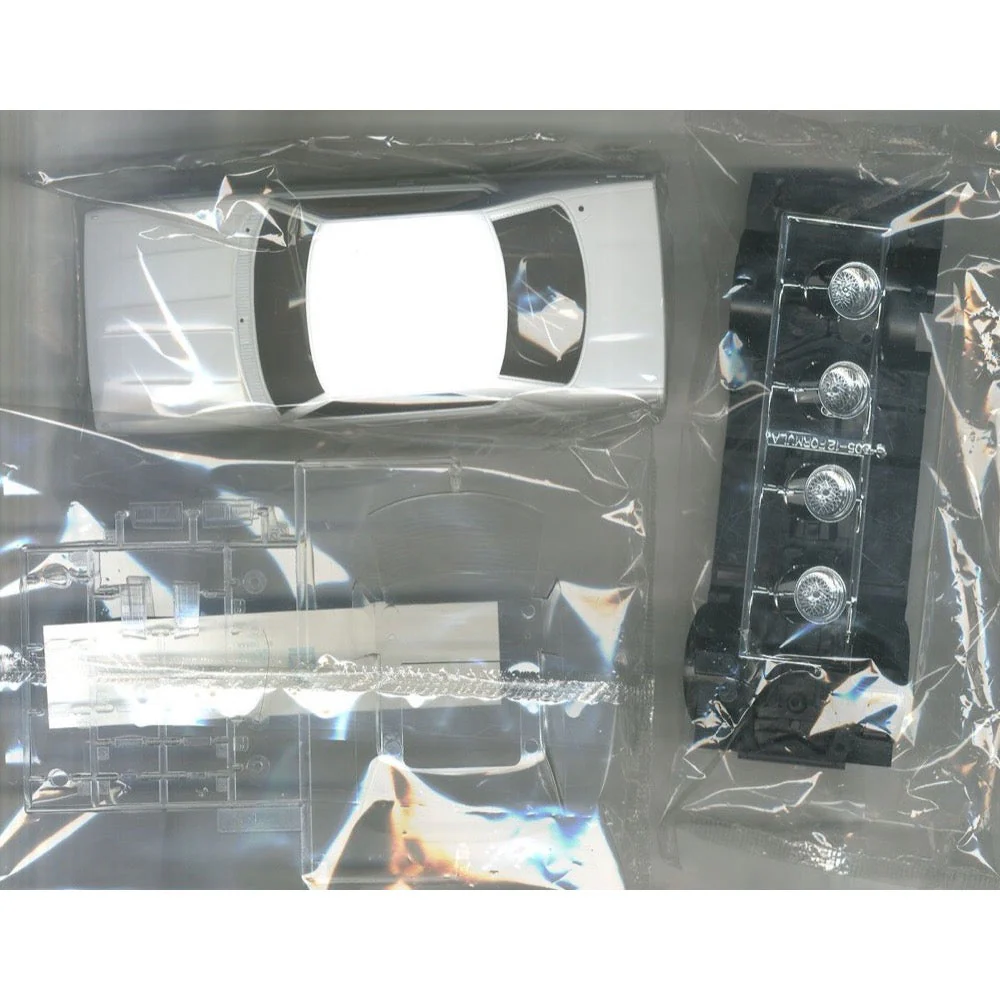 Aoshima A004706 1/24 Skyline HT 2000 Turbo GT-E/S Nissan - Image 3
