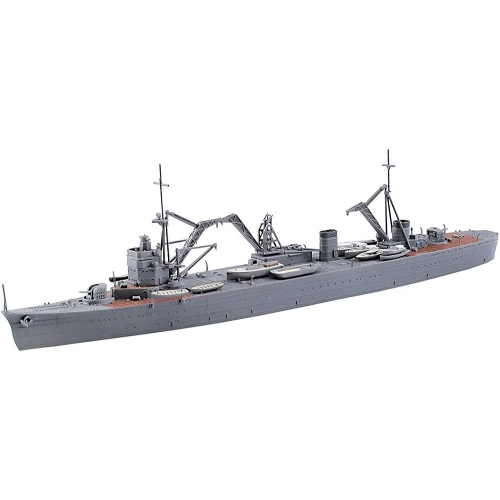 Aoshima A005174 1/700 IJN Repair Ship Akashi - Image 2