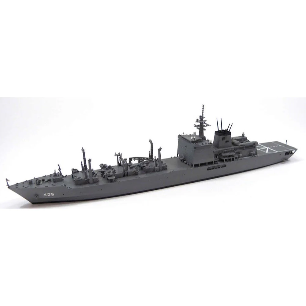 Aoshima A005187 1/700 JMSDF Oil Supply Ship Mashu - Image 3