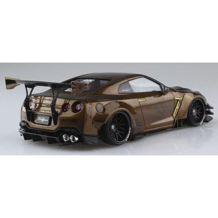 Aoshima A005591 1/24 Lb Works R35 GT-R Type 2 Version 1 - Image 3
