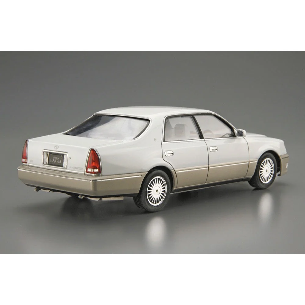 Aoshima A006219 1/24 Toyota UZS151 Crown Majesta C-TYPE 1998 - Image 2