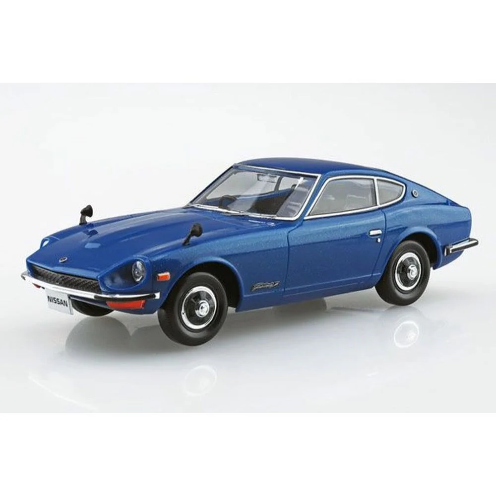 Aoshima A006259 1/32 Nissan S30 Fairlady Z Blue Metallic Snap Kit - Image 2