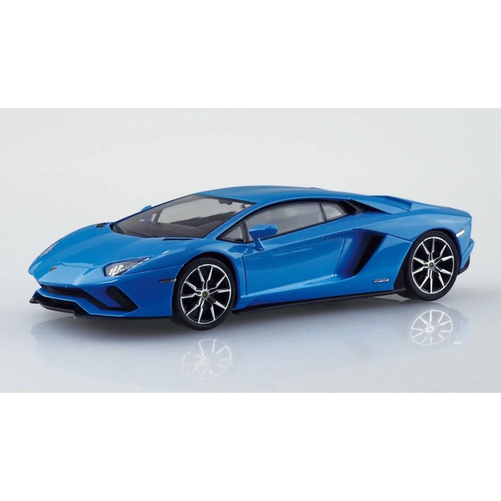 Aoshima A006349 1/32 Lamborghini Aventador S Pearl Blue - Image 2