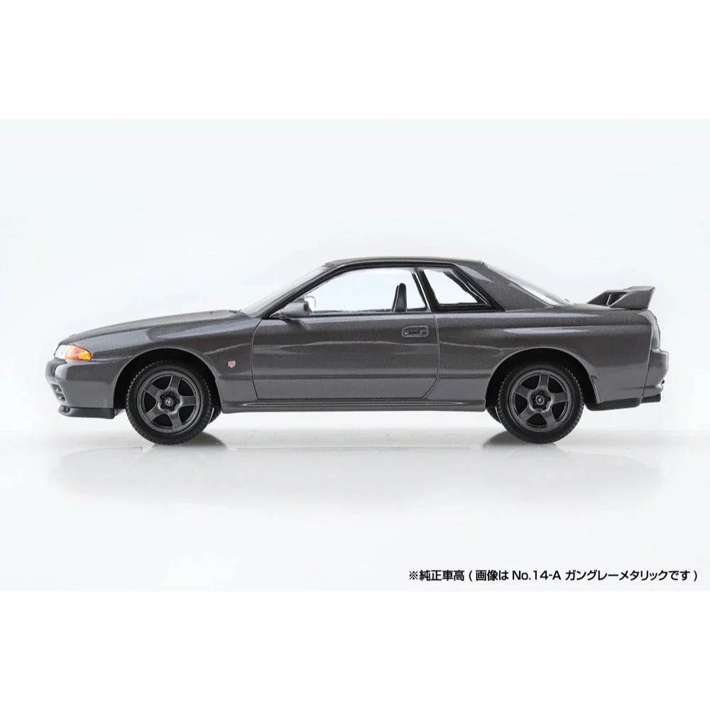 Aoshima A006355 1/32 Nissan R32 Skyline GT-R Black Pearl Metallic Snap Kit - Image 4