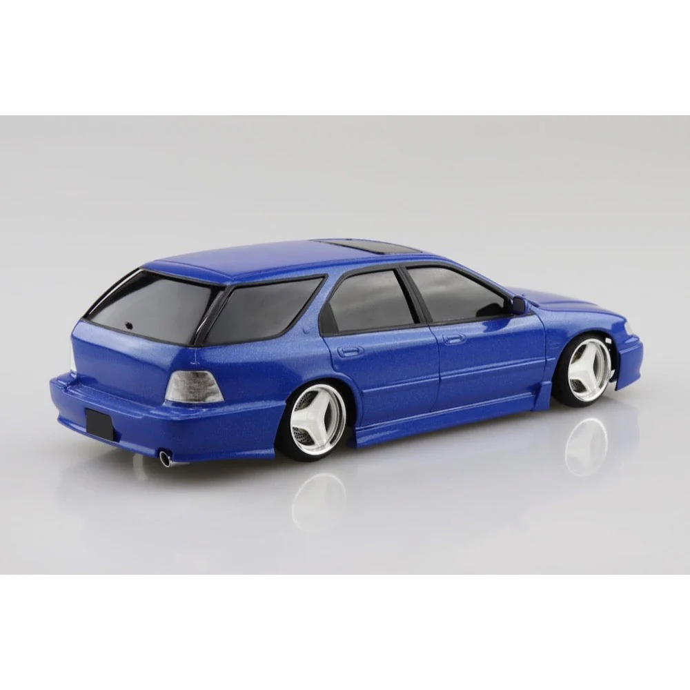 Aoshima A006986 1/24 CF2 Accord Wagonsmoothing Style '96 (Honda) - Image 3