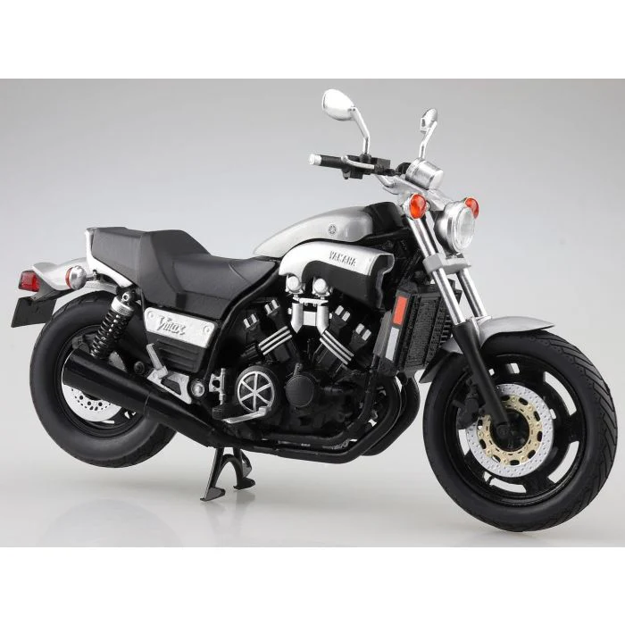 Aoshima A010960 1/12 Yamaha VMAX New Silver Dust