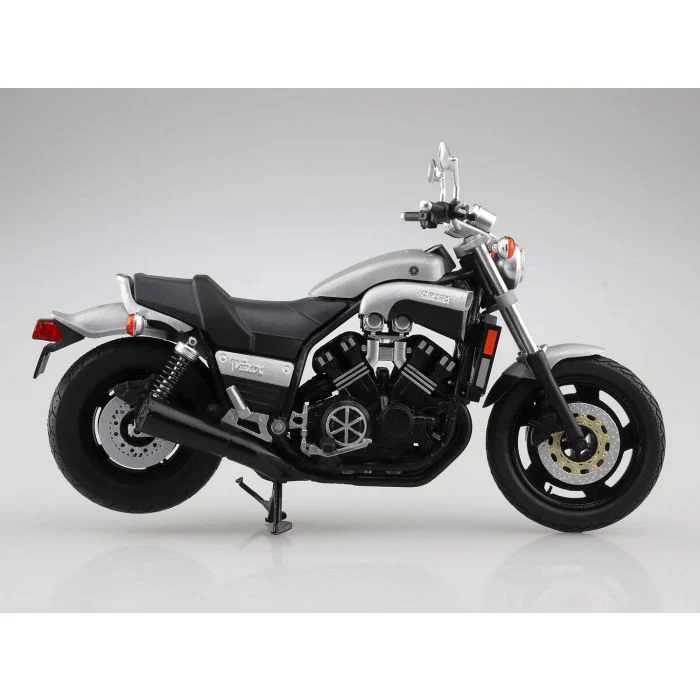 Aoshima A010960 1/12 Yamaha VMAX New Silver Dust - Image 6