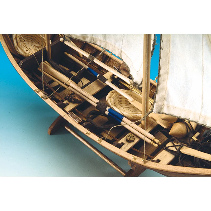 Artesania 19010 1/20 Saint Malo Wooden Ship Model - Image 2