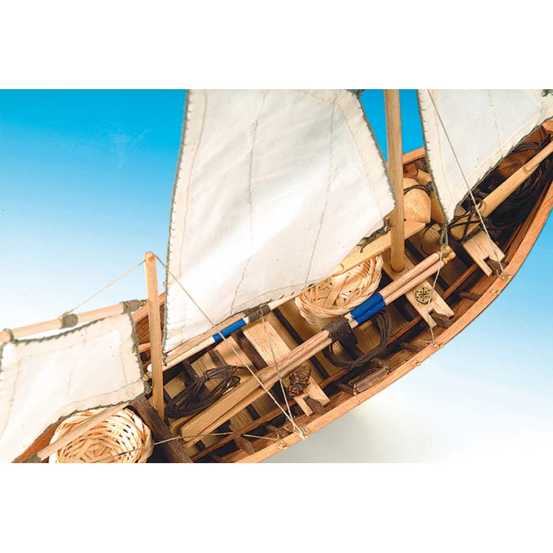 Artesania 19010 1/20 Saint Malo Wooden Ship Model - Image 3