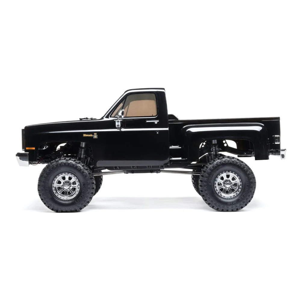 Axial 1/10 SCX10 III Base Camp 82 Chevy K10 RC Rock Crawler Black AXI03030T2 - Image 4