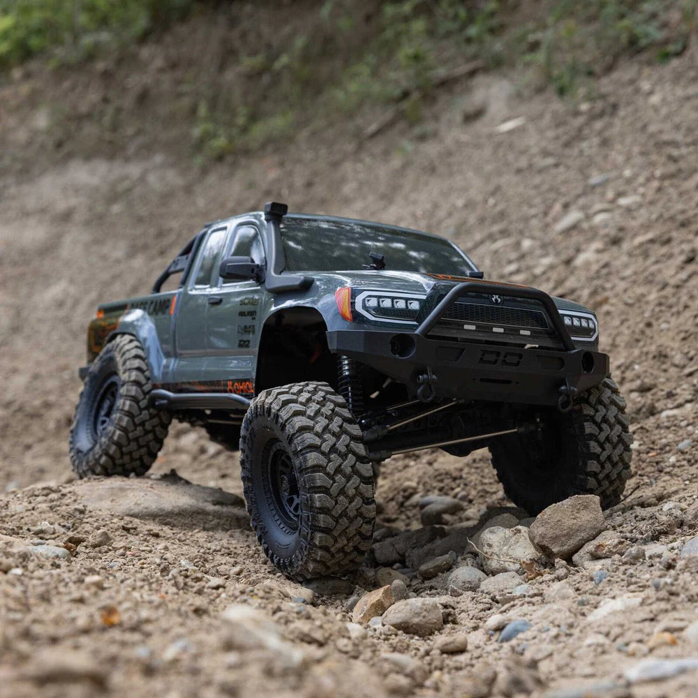 Axial 1/10 SCX10 III Base Camp V2 RC Rock Crawler (Grey) AXI-1375T2 - Image 17