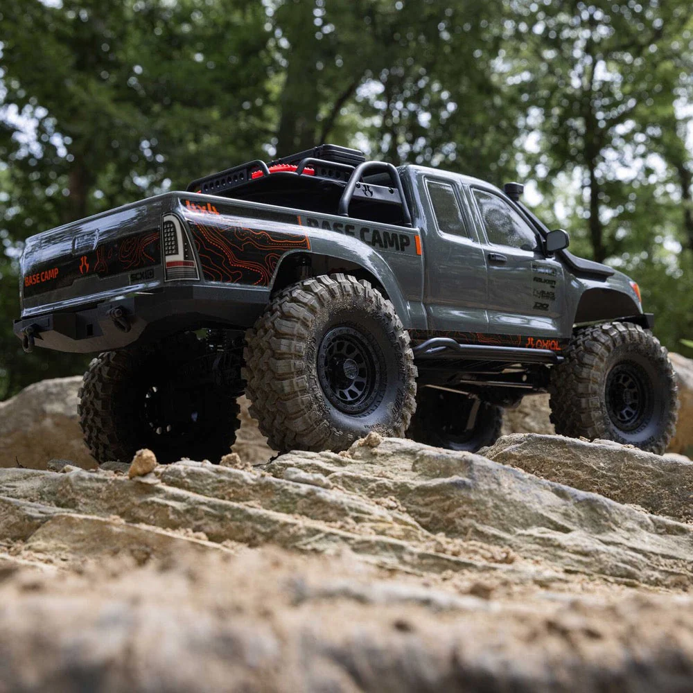 Axial 1/10 SCX10 III Base Camp V2 RC Rock Crawler (Grey) AXI-1375T2 - Image 18