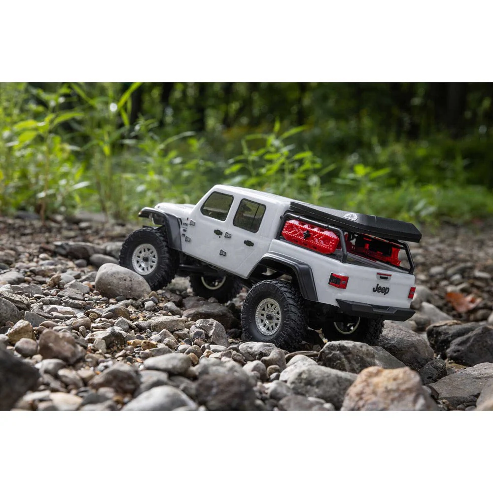 Axial 1/24 SCX24 Jeep Gladiator Crawler White AXI00005V2T4 - Image 14
