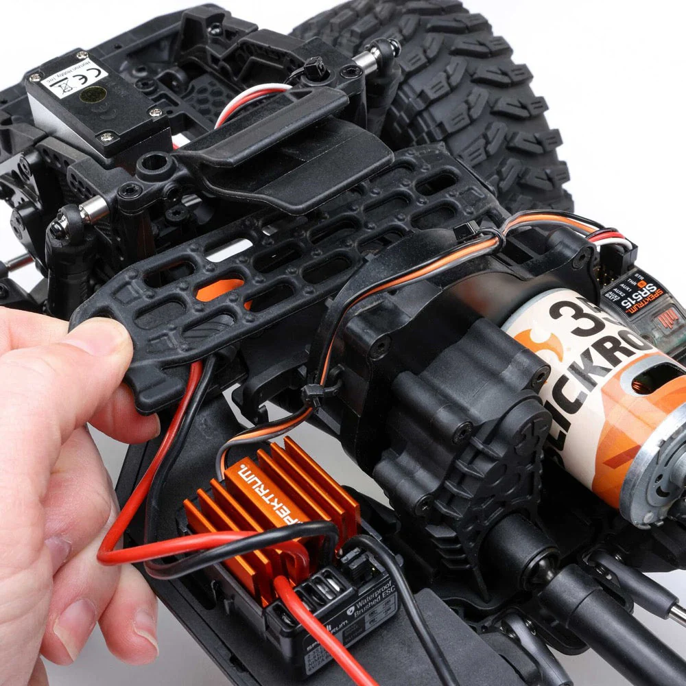 Axial SCX10 III Coyote 4WD RC Rock Crawler Blue AXI-2036T2 - Image 13