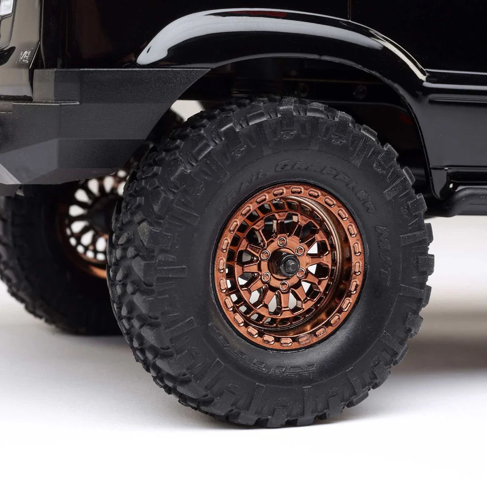 Axial Lexus GX470 SCX24 4WD RC Crawler (Black) 1532T3 - Image 10