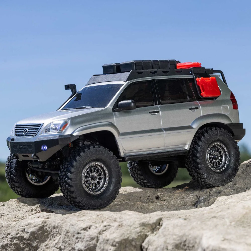 Axial Lexus GX470 SCX24 4WD RC Crawler (Silver) 1532T2 - Image 17