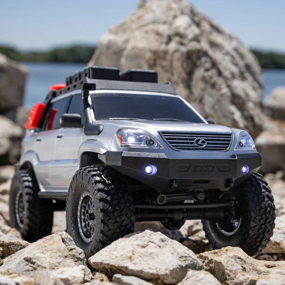 Axial Lexus GX470 SCX24 4WD RC Crawler (Silver) 1532T2 - Image 18